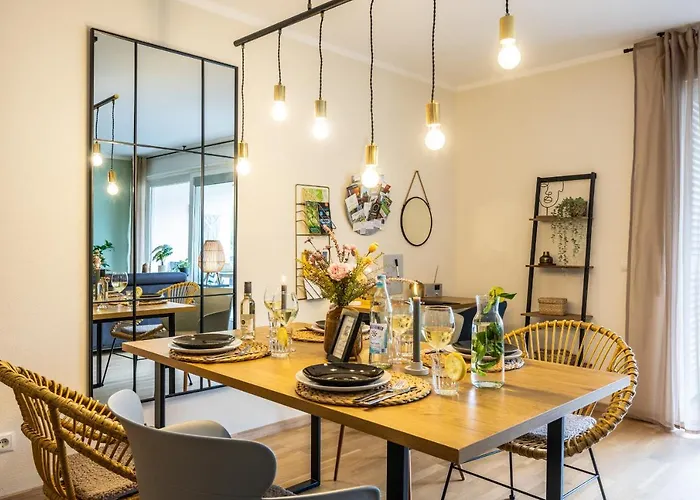 Fewo Ahrperle-Modernes Apartment-Balkon-Kurviertel
